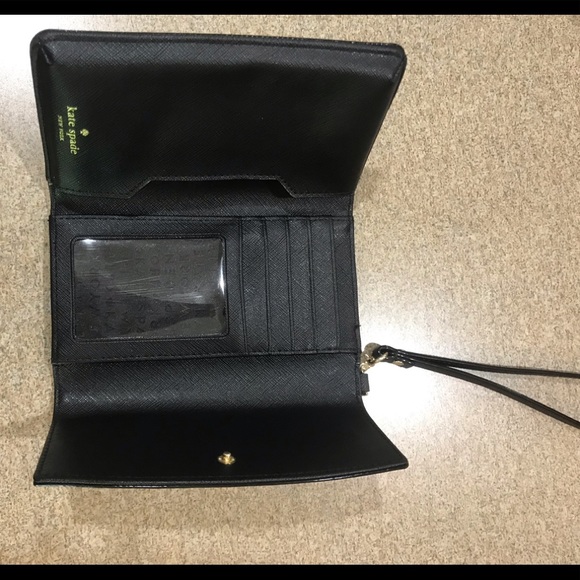 Kate Spade Wallet - Picture 2 of 6